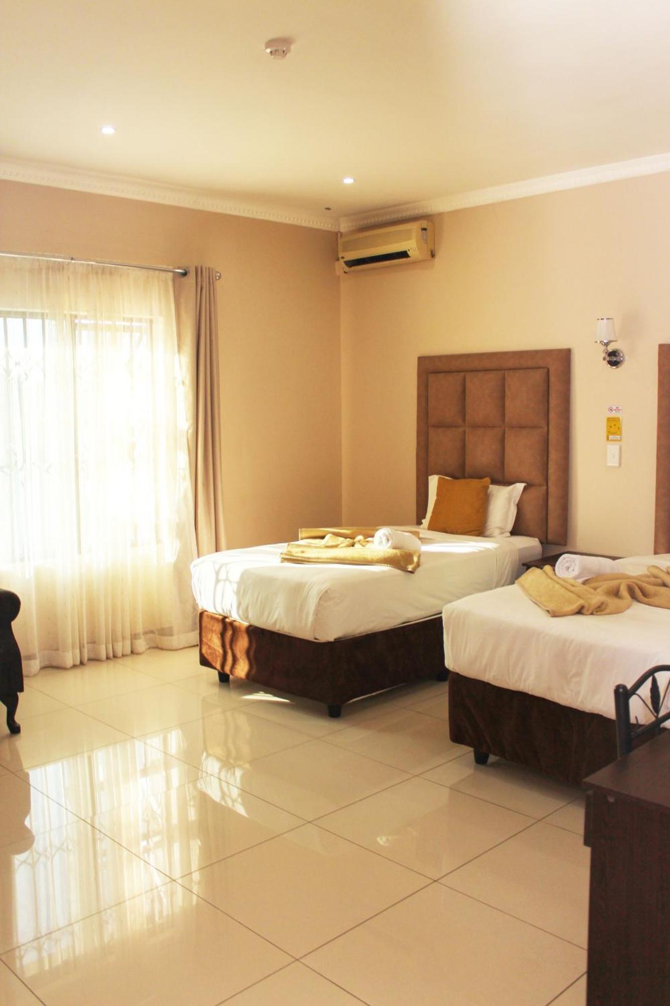 Aqua Stone Guest House Mbombela Eksteriør billede