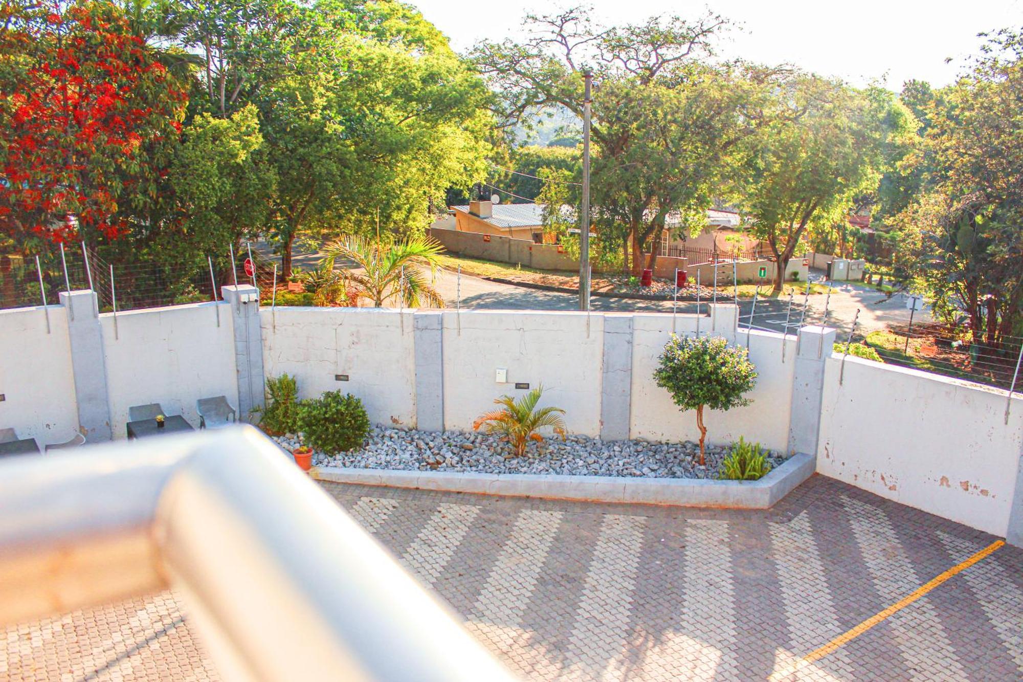 Aqua Stone Guest House Mbombela Eksteriør billede
