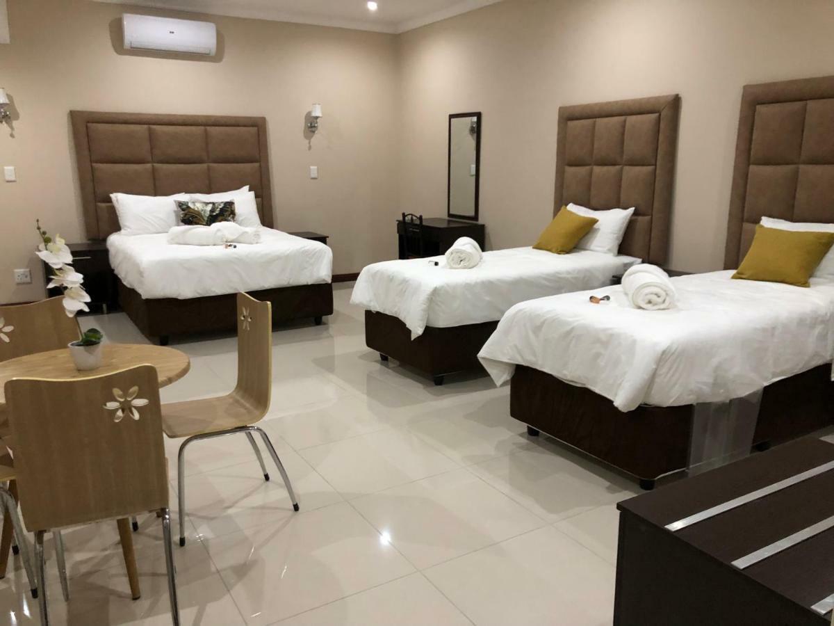 Aqua Stone Guest House Mbombela Eksteriør billede